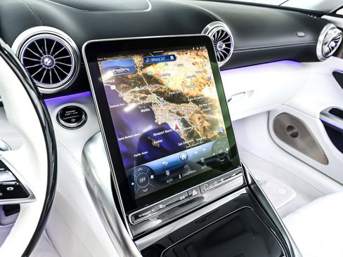 New 2026 Mercedes-Benz Maybach SL 680 image 7