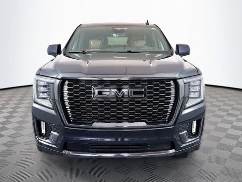 Used 2024 GMC Yukon Denali Ultimate AWD/4WD image 2