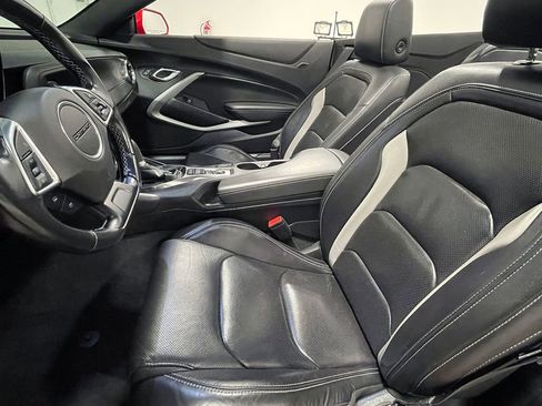 Used 2019 Chevrolet Camaro LT image 55