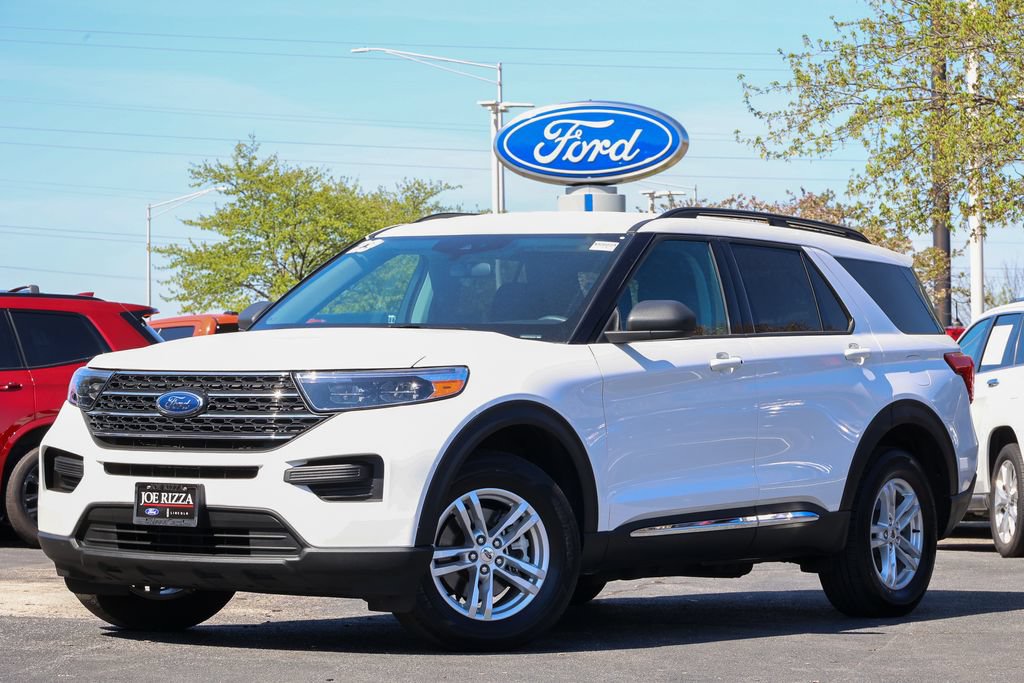Certified 2023 Ford Explorer XLT w/ Class IV Trailer Tow Package AWD/4WD image 2