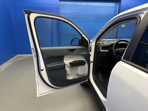 Used 2024 Ford Maverick XLT image 10