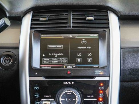 Used 2013 Ford Edge Sport w/ Driver Entry Pkg image 12