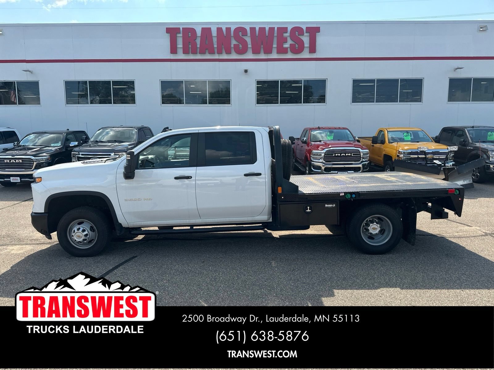 Used 2025 Chevrolet Silverado 3500 W/T w/ WT Convenience Package AWD/4WD image 2