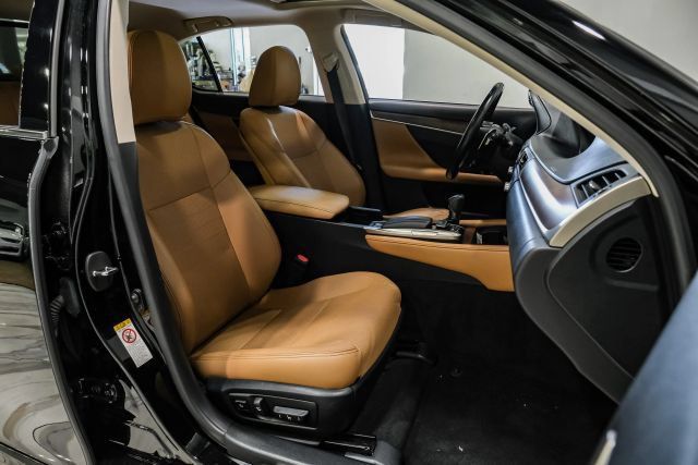 Used 2016 Lexus GS 350 AWD w/ Premium Package image 35