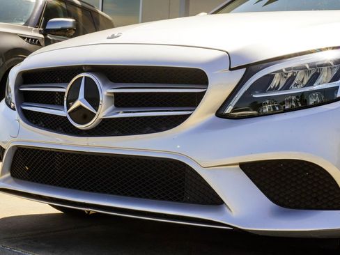Used 2020 Mercedes-Benz C 300 Sedan image 2