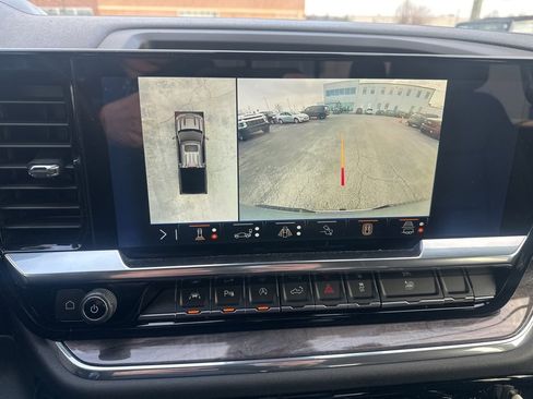 Used 2024 Chevrolet Silverado 1500 LTZ w/ Technology Package image 11