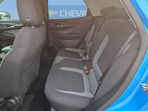 New 2026 Chevrolet TrailBlazer LT w/ Midnight Edition FWD image 13