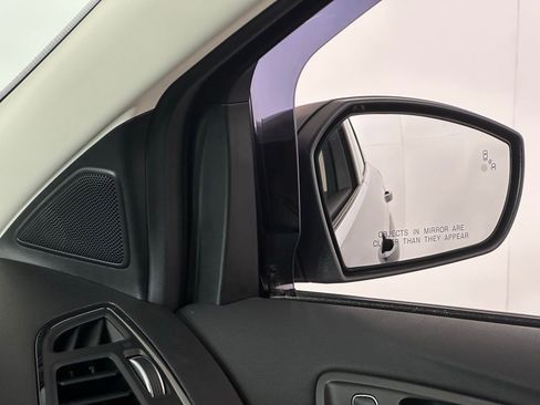 Used 2017 Ford Escape Titanium image 22