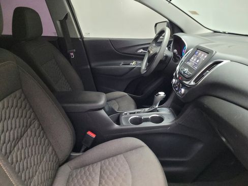 Used 2019 Chevrolet Equinox LT FWD image 21