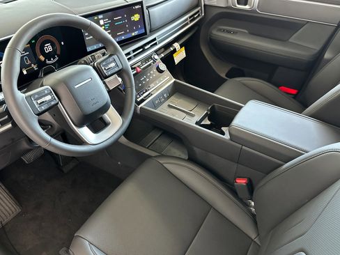 New 2025 Hyundai Santa Fe XRT image 10