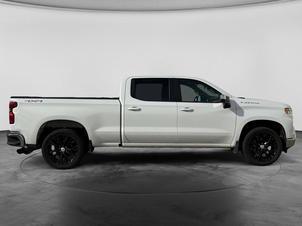 Used 2023 Chevrolet Silverado 1500 LT w/ Work Truck Package AWD/4WD image 11