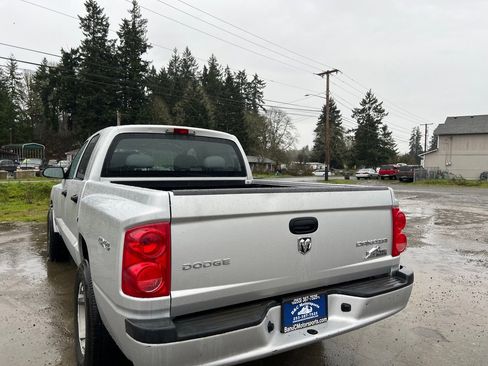 Used 2011 Dodge Dakota Big Horn image 6