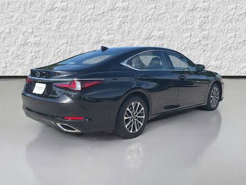 Used 2023 Lexus ES 350 w/ Accessory Package (Z2) FWD image 3