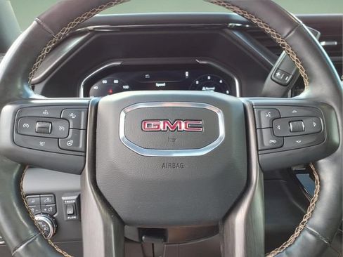 Used 2024 GMC Sierra 2500 AT4 w/ AT4 Premium Plus Package AWD/4WD image 32
