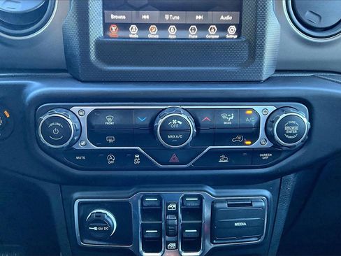 Certified 2022 Jeep Wrangler Unlimited Sport image 17