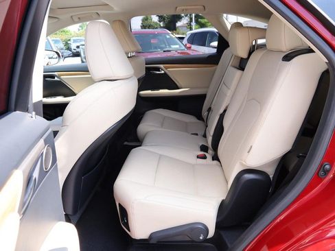 Used 2022 Lexus RX 350L Premium w/ Premium Package AWD/4WD image 11