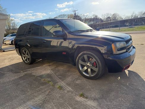 Used 2006 Chevrolet TrailBlazer LT w/ SS Package image 4