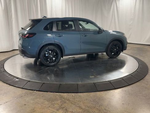 New 2026 Honda HR-V Sport image 2
