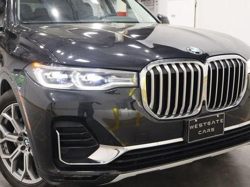 Used 2022 BMW X7 xDrive40i w/ Cold Weather Package AWD/4WD image 55