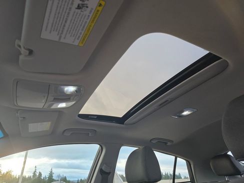 Used 2020 Hyundai Ioniq SEL image 23