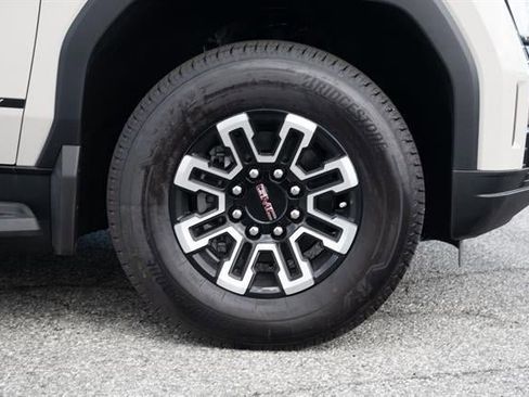 New 2026 GMC Sierra EV Elevation image 12