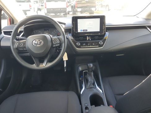 Certified 2024 Toyota Corolla LE image 10