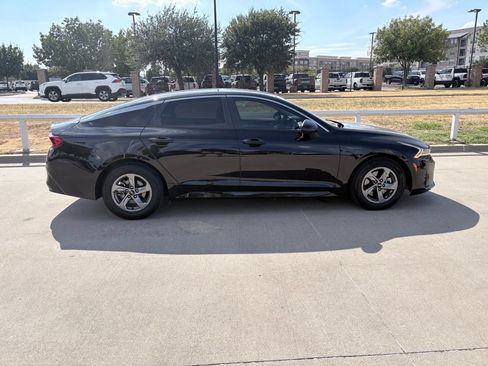 Used 2022 Kia K5 LXS FWD image 3