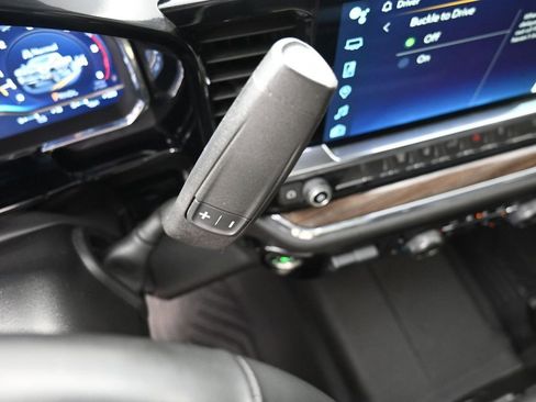 Used 2024 Chevrolet Silverado 2500 LT image 13