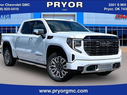 New 2026 GMC Sierra 1500 Denali Ultimate w/ LPO, Black Badging Package