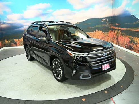 Used 2025 Subaru Forester Limited image 1