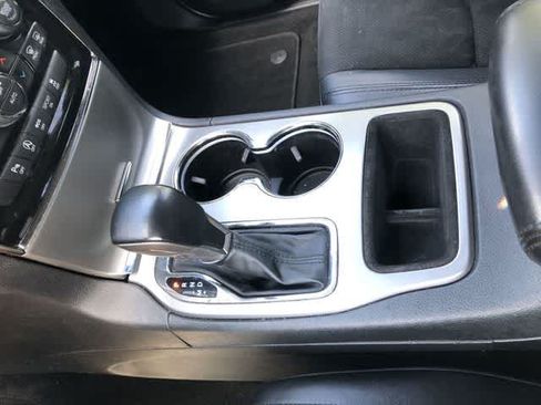 Certified 2021 Jeep Grand Cherokee Laredo X RWD image 22