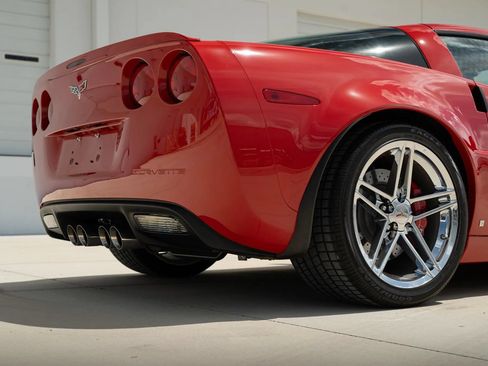 Used 2009 Chevrolet Corvette Z06 w/ Preferred Equipment Group RWD image 50