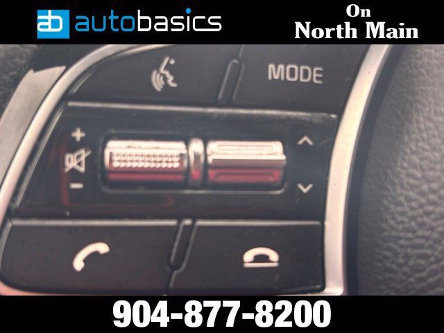 Used 2020 Kia Forte LXS FWD image 30