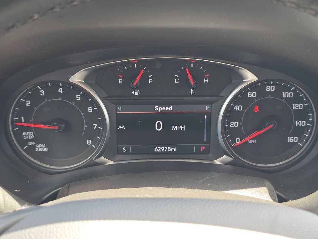 Used 2024 GMC Terrain SLT FWD image 28