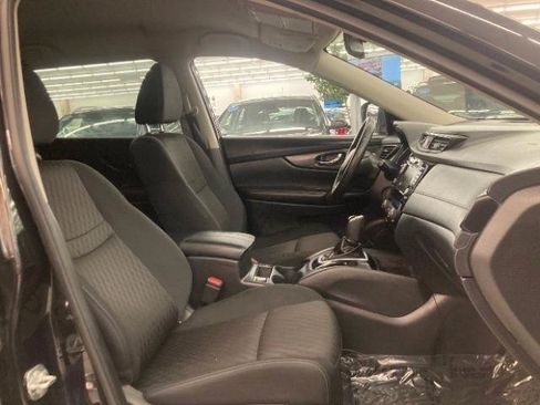 Used 2020 Nissan Rogue SV AWD/4WD image 13