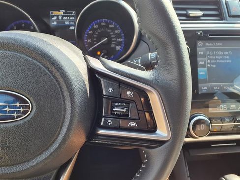 Used 2018 Subaru Outback 3.6R Limited image 17