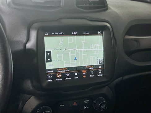 Used 2023 Jeep Renegade Limited AWD/4WD image 13