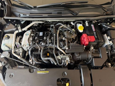 Used 2025 Nissan Sentra SV FWD image 27