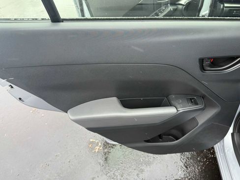 Certified 2025 Subaru Impreza 2.0i image 14