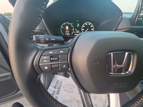 Used 2025 Honda CR-V Sport-L image 19