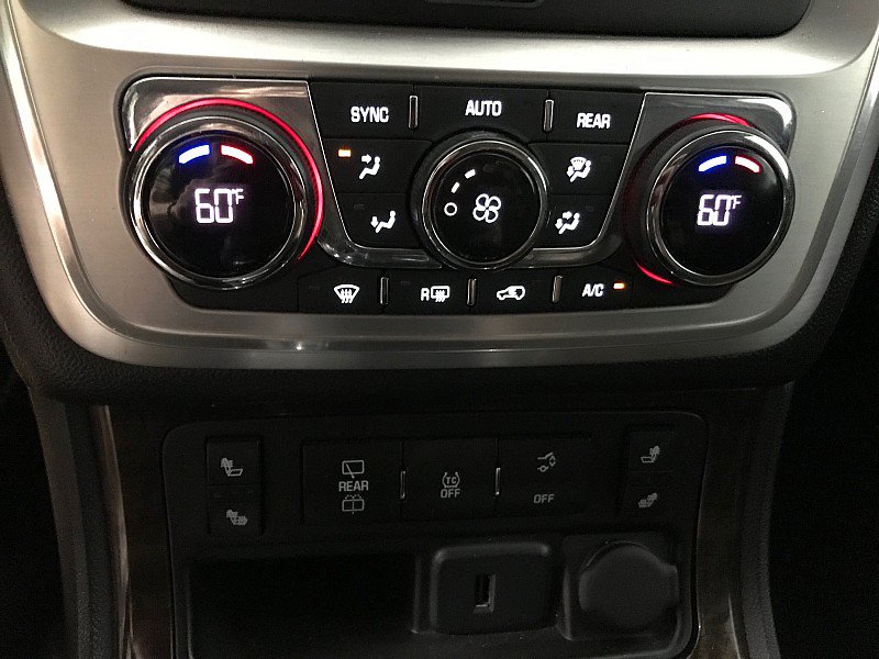 Used 2016 GMC Acadia SLT FWD image 28