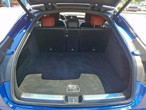Used 2022 Mercedes-Benz GLC 300 4MATIC Coupe image 33