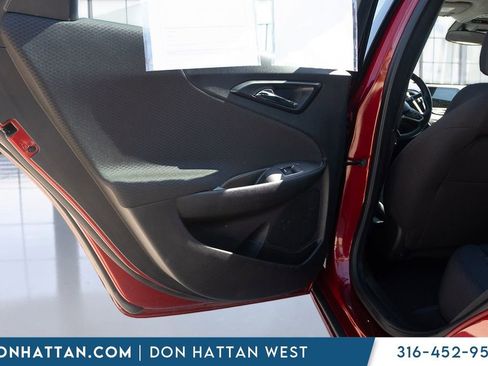 Used 2024 Chevrolet Malibu LT FWD image 21
