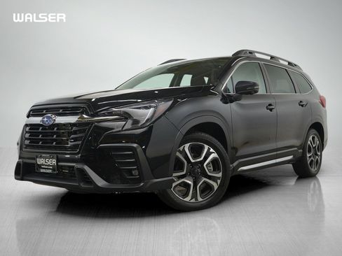 Used 2023 Subaru Ascent Limited w/ Technology Package AWD/4WD image 1