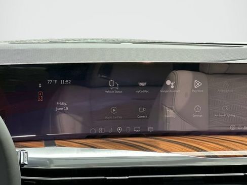 New 2026 Cadillac Escalade Platinum Luxury AWD/4WD image 3