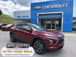 Used 2025 Chevrolet Trax RS FWD video 1