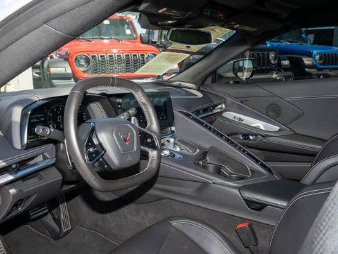 Used 2023 Chevrolet Corvette Stingray Coupe w/ Z51 Performance Package image 13