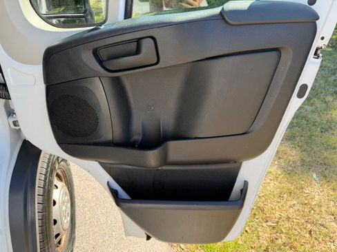 Used 2017 RAM ProMaster 1500 FWD image 6