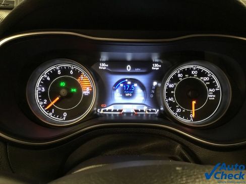 Used 2020 Jeep Cherokee Limited AWD/4WD image 50
