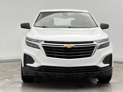 Used 2022 Chevrolet Equinox LS w/ LPO, Floor Liner Package image 2